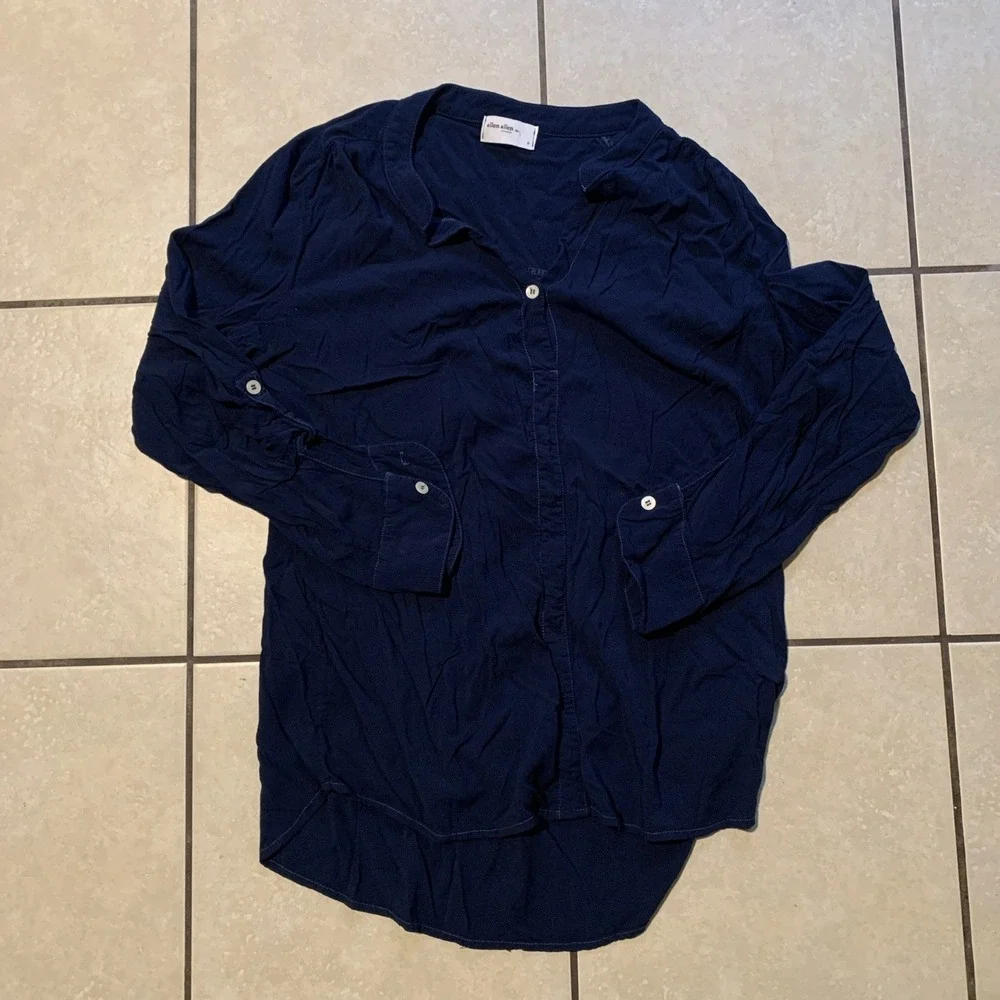Allen Allen Women's Small Blue Long Sleeve Casual Dress Shirt - Picture 1 of 2